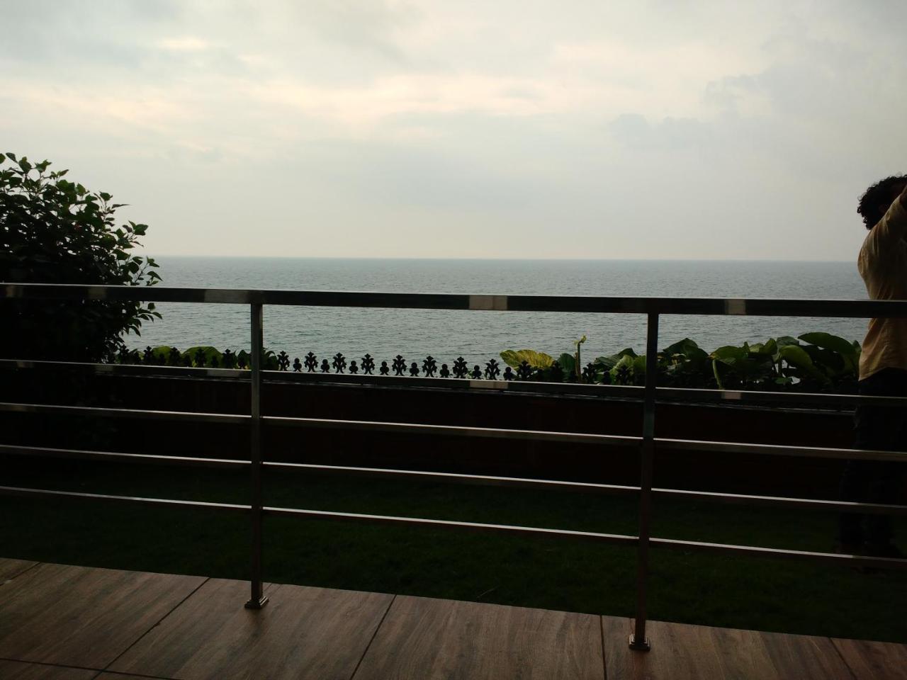 Clafouti Beach Resort Varkala Exterior foto